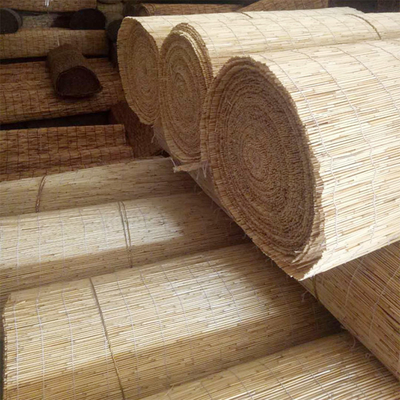 Natural Wicker Fence Panels Roller Light Weight Willow Fence For Yards Privacy