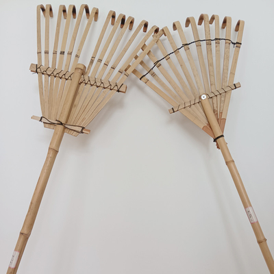 Farm Tool Bamboo Frame Leaf Collector Concrete Garden Leaf Rake