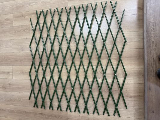 Enhance Garden Privacy & Style: Sustainable Expanding Bamboo Fence Rolls