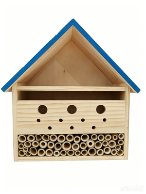 Outdoor Hanging Bee Hotel Insect House, Natural Bamboo Tube Bee Nest Pollinator Habitat for Garden