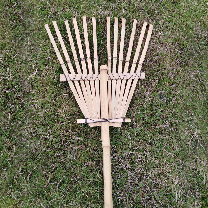 12 Tine 140cm Bamboo Rake Handmade For Pool Leaf Garden Lawn Rake